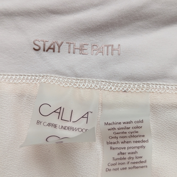 Calia By Carrie Underwood Women's Stay the Path Pink Shorts Sz Small - Picture 7 of 12